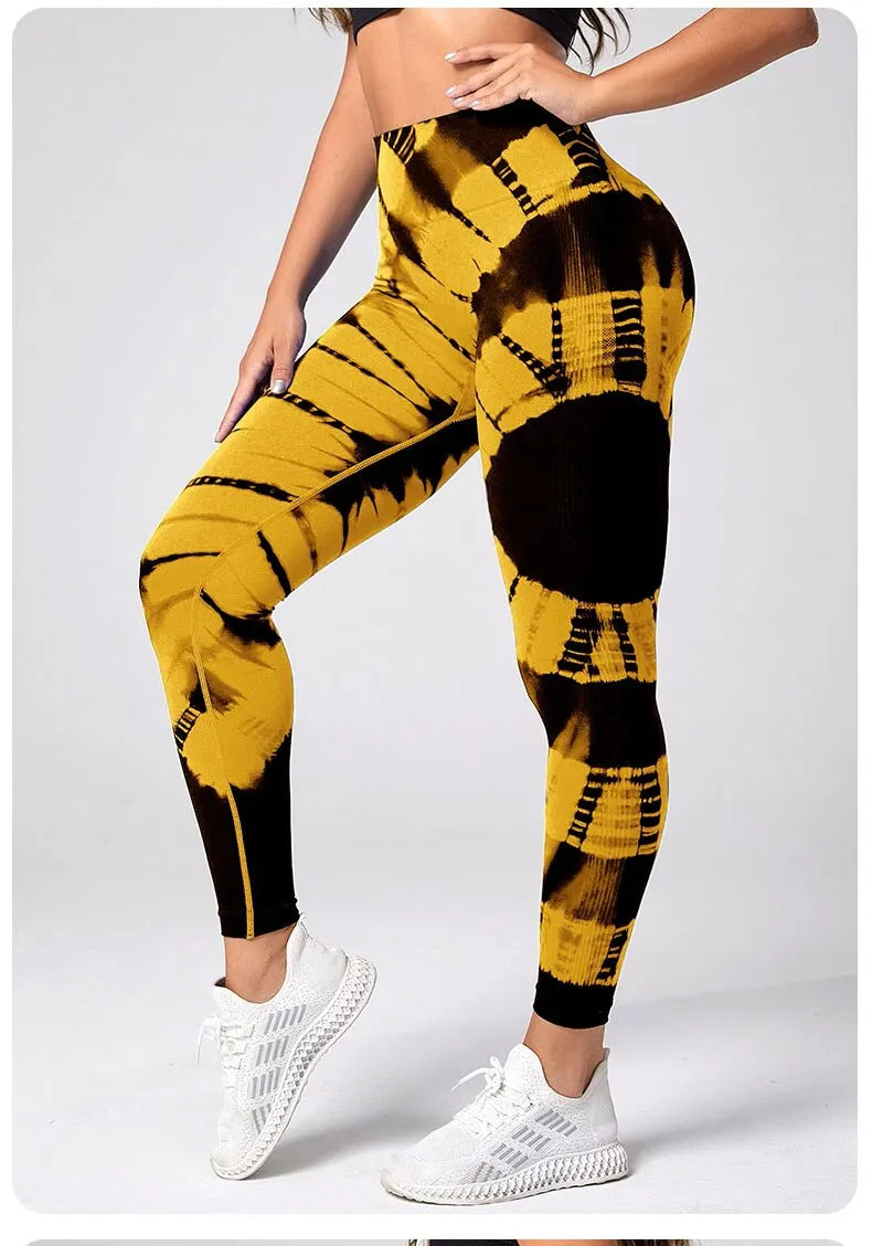 Women's Tie-Dye Scrunch Butt Leggings