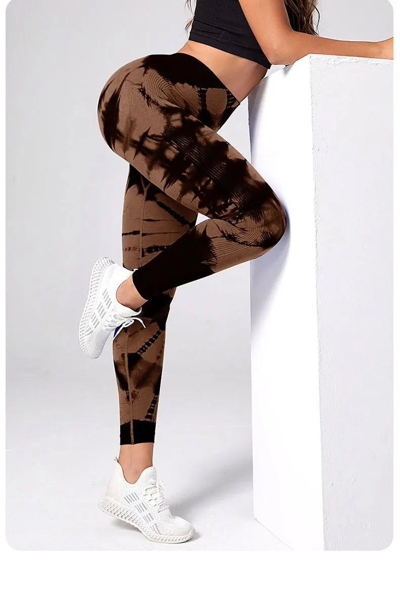 Women's Tie-Dye Scrunch Butt Leggings
